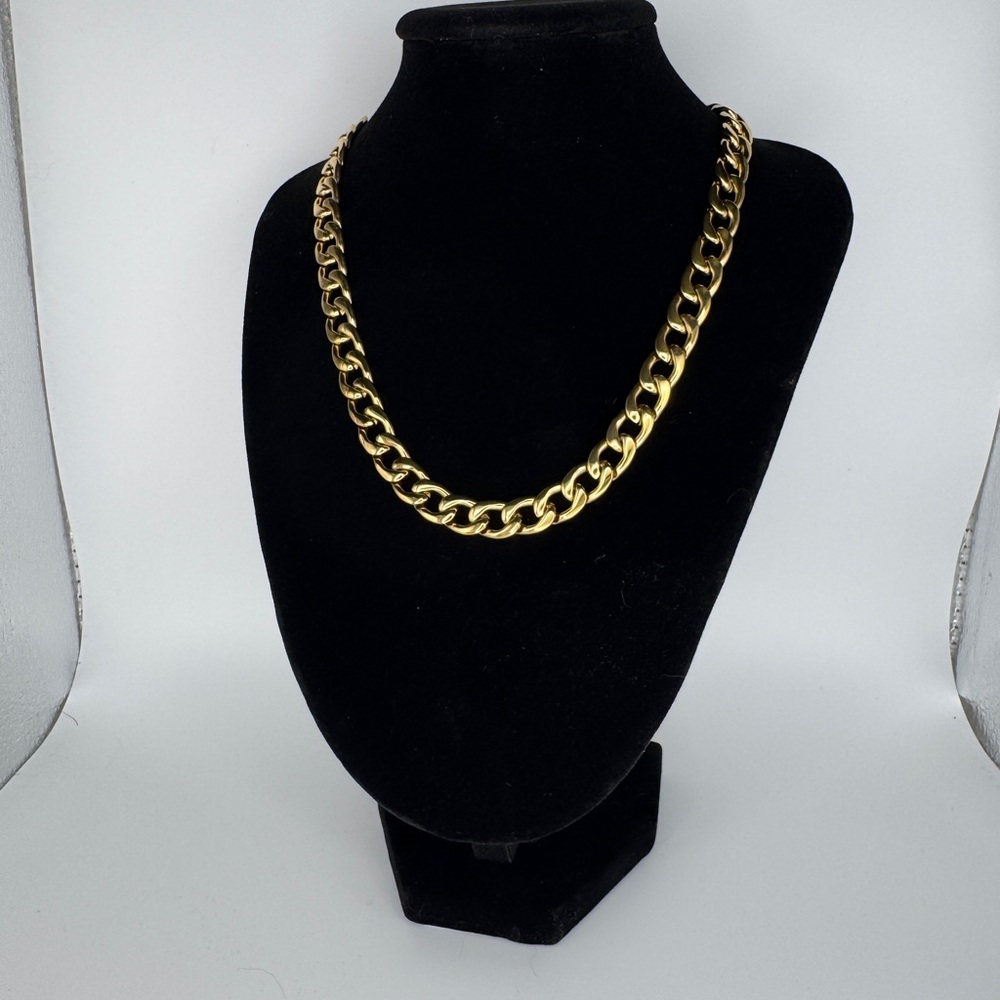 Gold Curb Chain Necklace - Women Jewelry